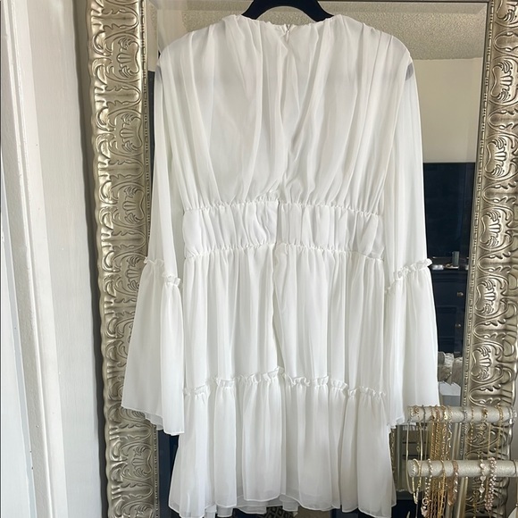 White Long Sleeve Dress - Picture 6 of 7